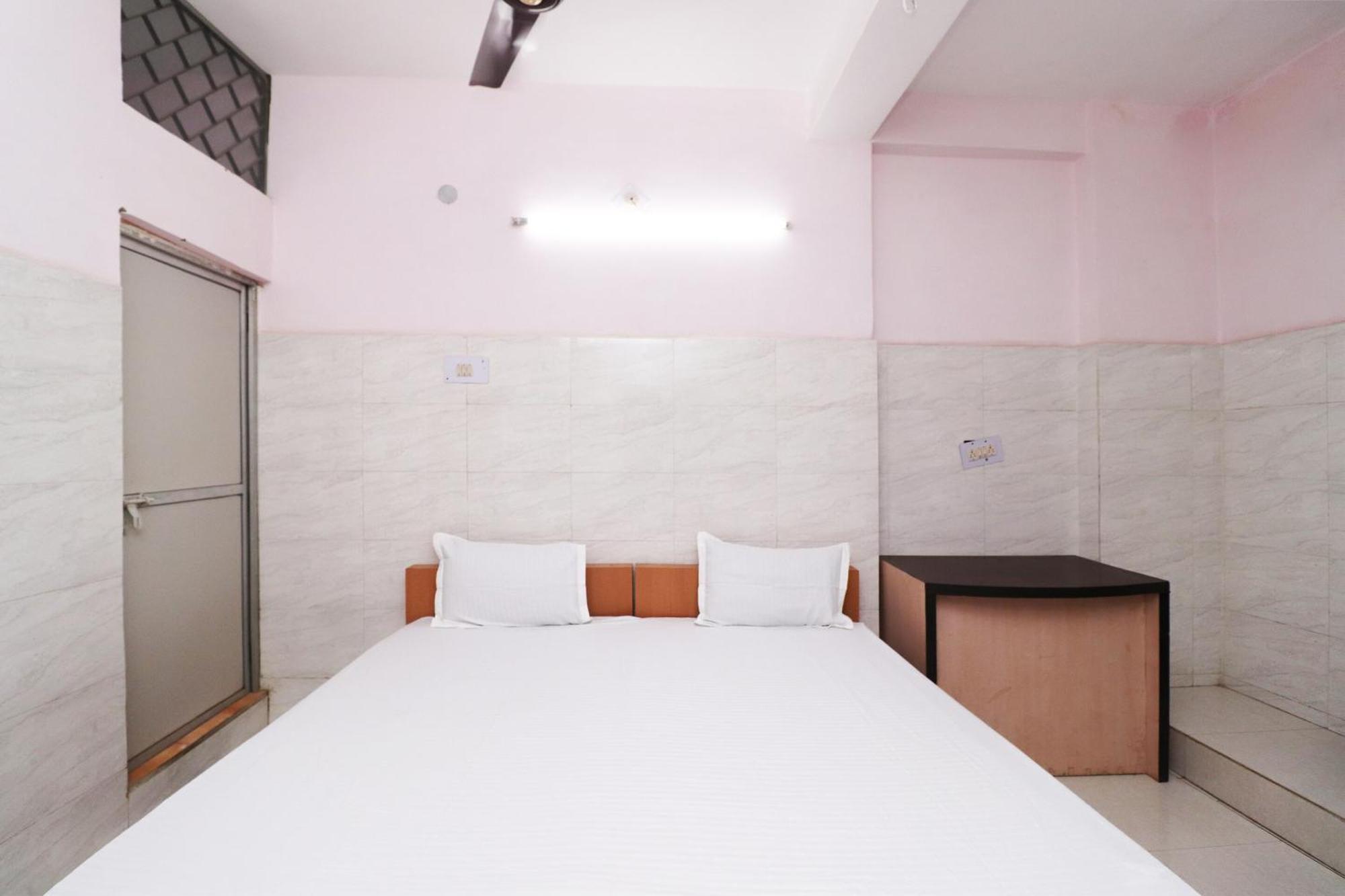 Hotel Kshama Jabalpur Ngoại thất bức ảnh